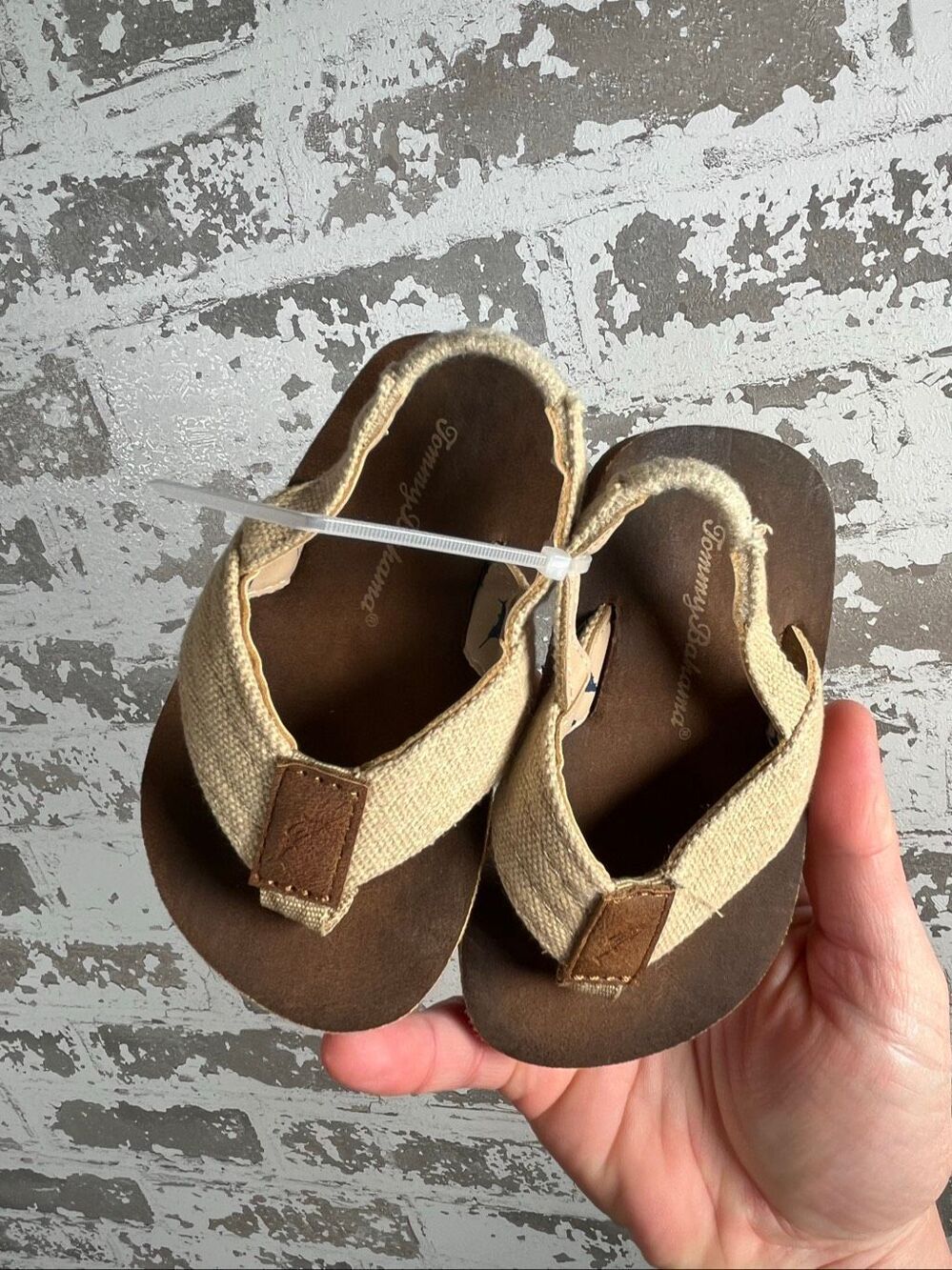 Tommy bahama | baby flip flop sandals